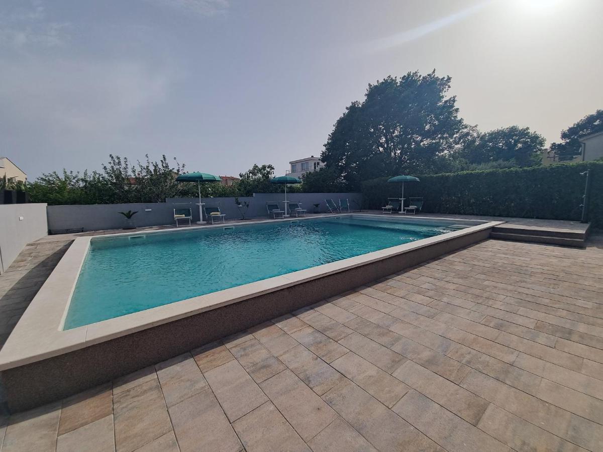 شقة Apartman 2 Ližnjan المظهر الخارجي الصورة